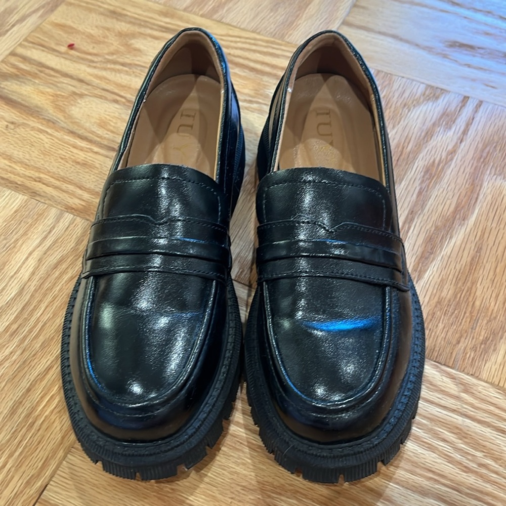 NEW black chunky loafers size 39/8.5